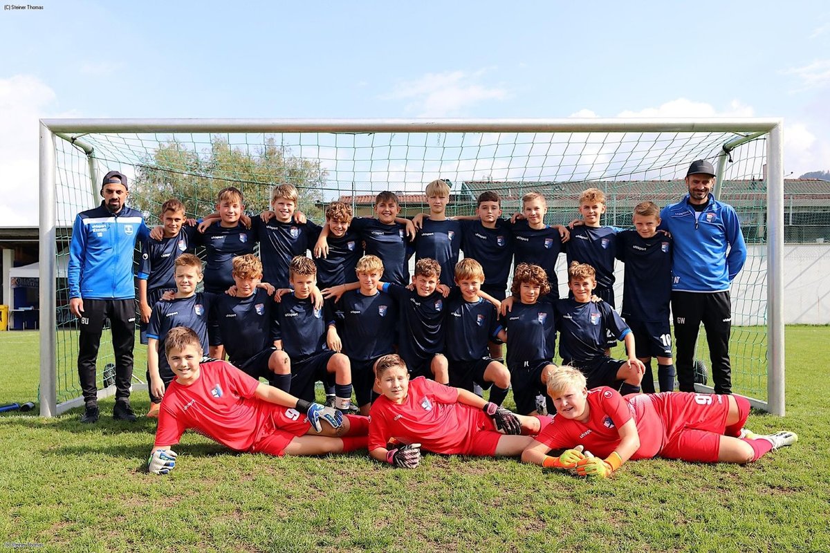 U13